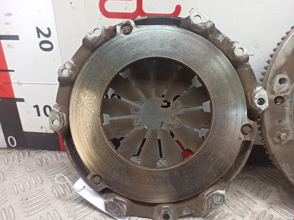 Маховик (демпфер сцепления) VOLVO V40 I 1995-2004