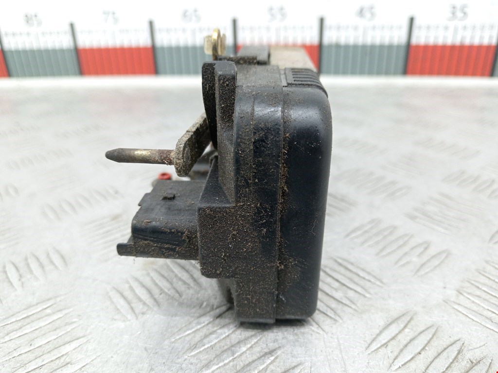 Замок двери передней правой CITROEN Jumpy 1994-2006