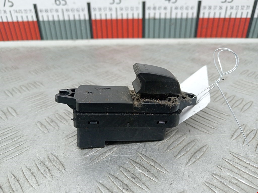 Кнопка стеклоподъемника MAZDA Mazda 5 CR 2005-2010