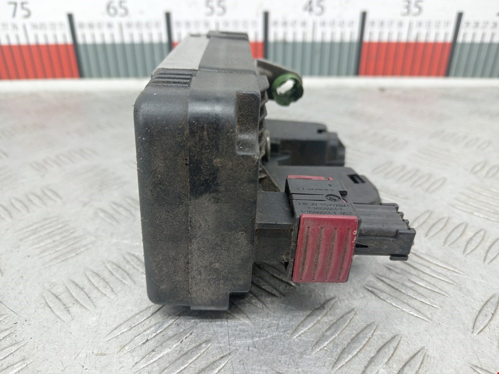 Замок двери задней левой OPEL Zafira A 1999-2005