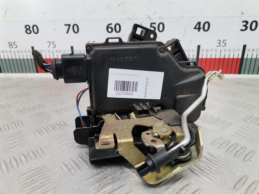 Замок двери задней левой AUDI A6 C5 1997-2004