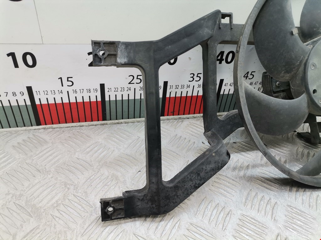 Вентилятор радиатора основного DACIA Sandero 2008-2012