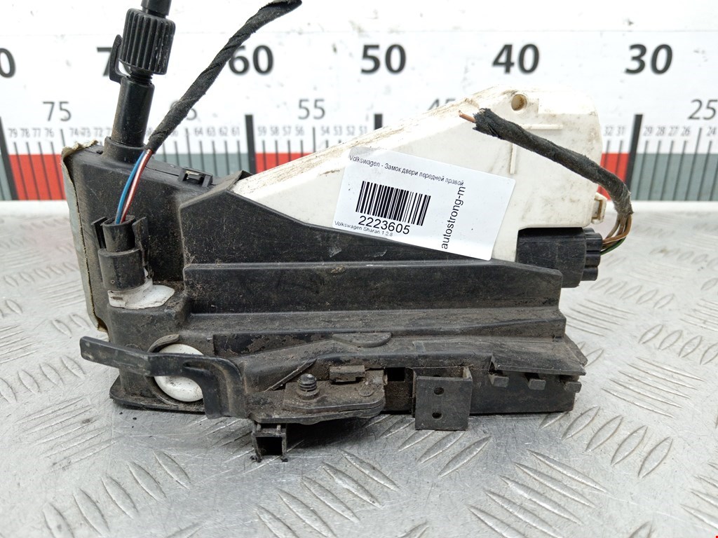 Замок двери передней правой VOLKSWAGEN Sharan 1995-2010