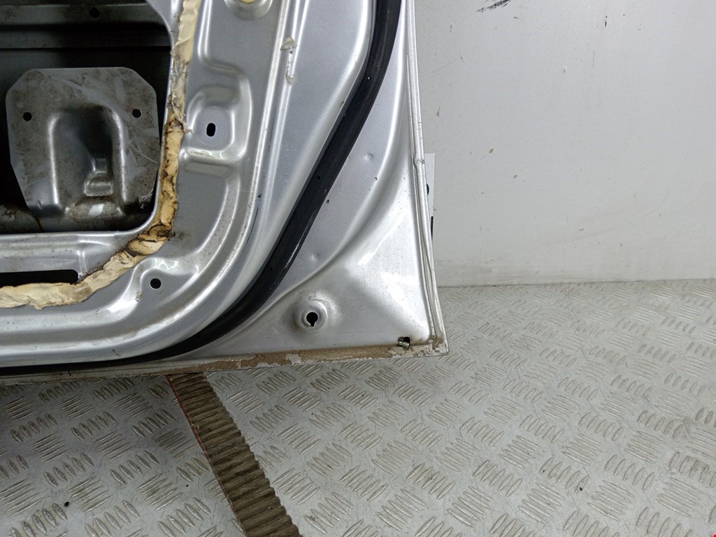 Дверь передняя правая HONDA Accord VII 2002-2007