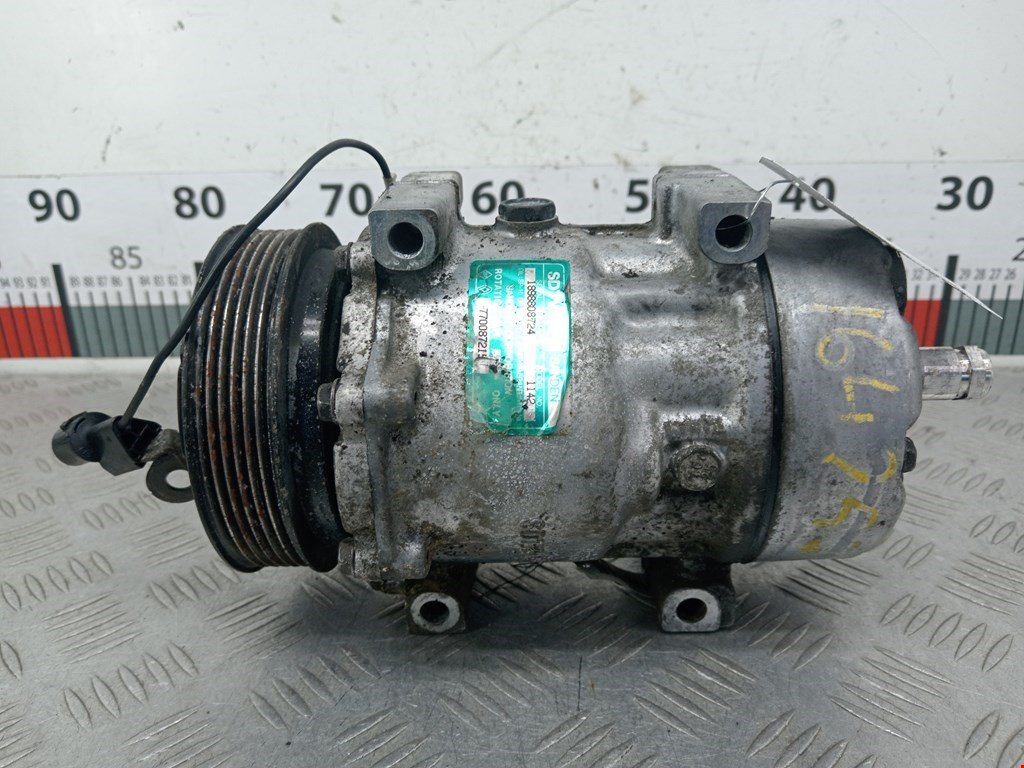 Компрессор кондиционера (системы кондиционирования) VOLVO V40 I 1995-2004