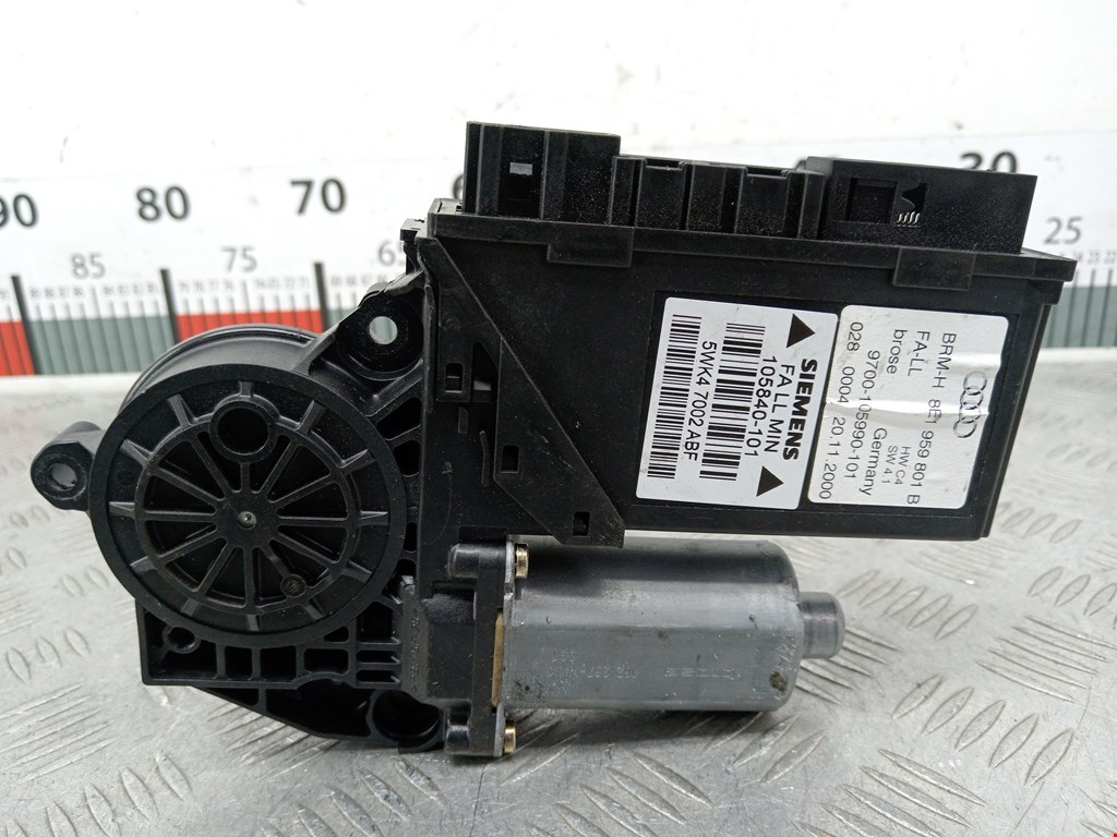 Моторчик (двигатель) стеклоподъемника AUDI A4 B6 2001-2005