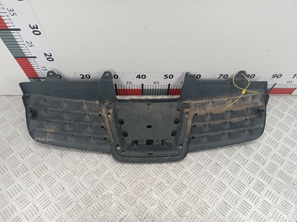 Решетка радиатора NISSAN Qashqai J10 2006-2013