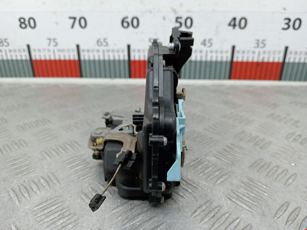 Замок двери задней левой VOLKSWAGEN Touran 2003-2010