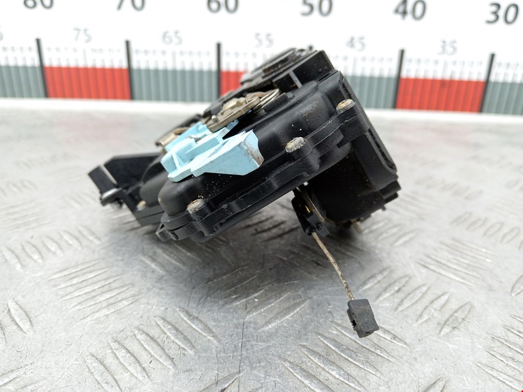 Замок двери задней левой VOLKSWAGEN Touran 2003-2010