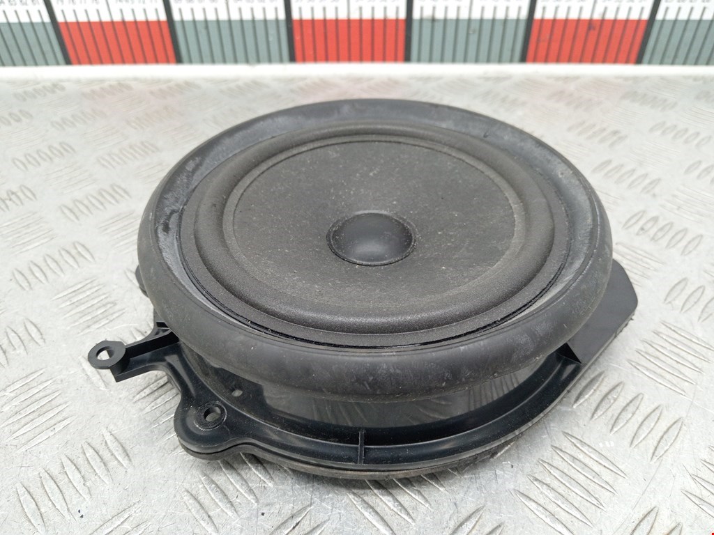 Динамик AUDI A4 B6 2001-2005