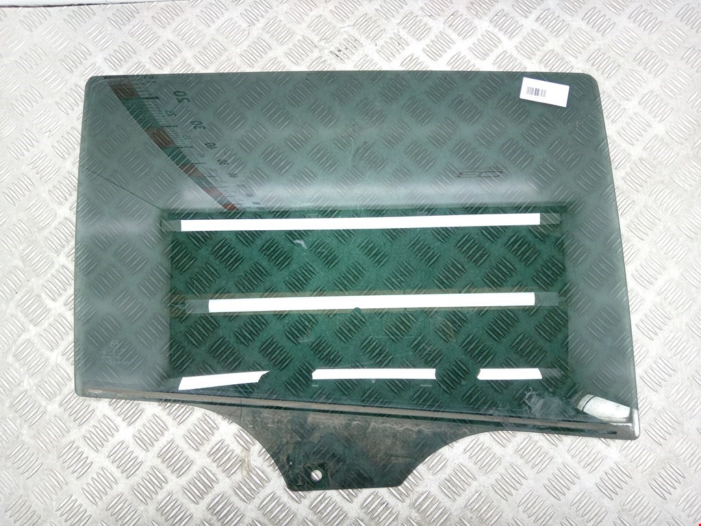 Стекло двери заднее правое MAZDA Mazda 5 CR 2005-2010