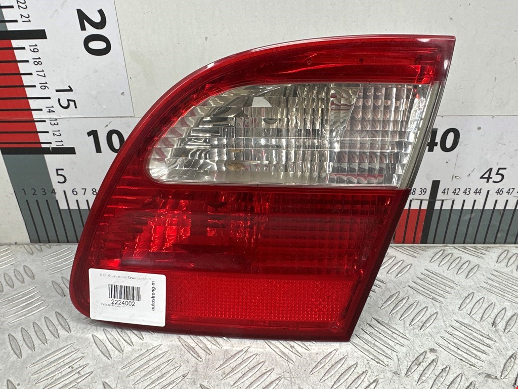 Фонарь задний внутренний правый MERCEDES-BENZ E-Class W211, S211 2002-2009