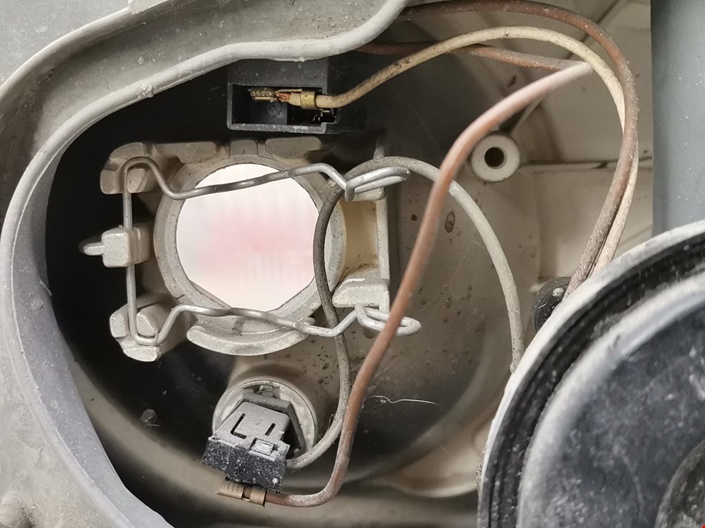 Фара правая MERCEDES-BENZ E-Class W210, S210 1995-2002