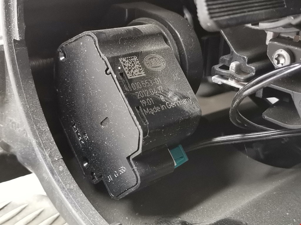 Фара правая VOLKSWAGEN Tiguan 2016-н.в.