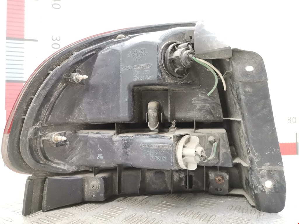 Фонарь задний правый MAZDA 626 GF 1997-2003