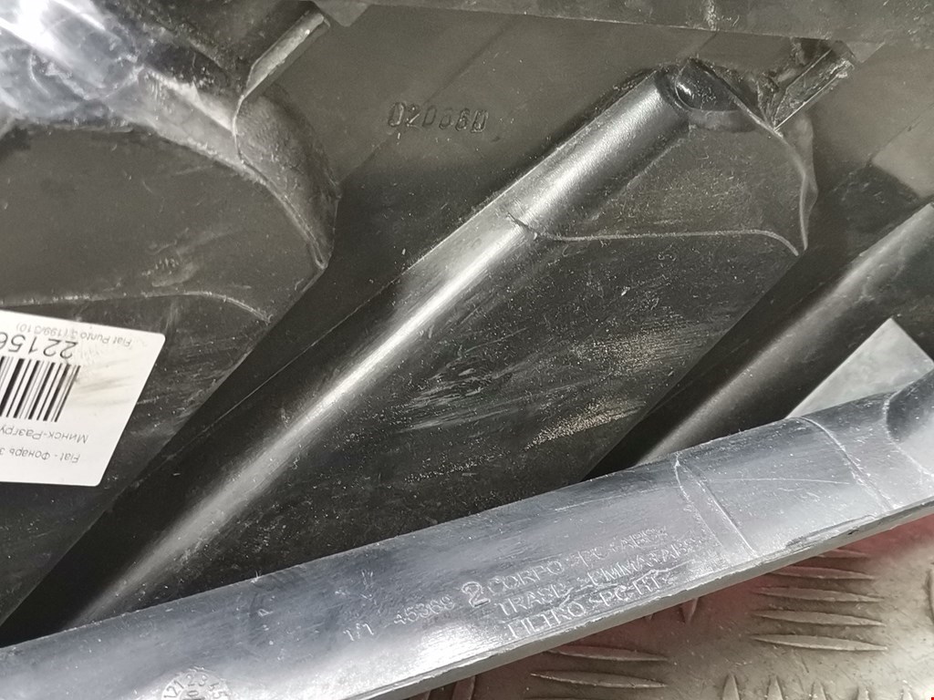 Фонарь задний правый FIAT Grande Punto 2005-2009