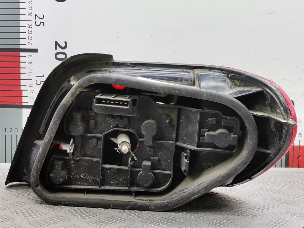 Фонарь задний левый CITROEN Xsara 1997-2000