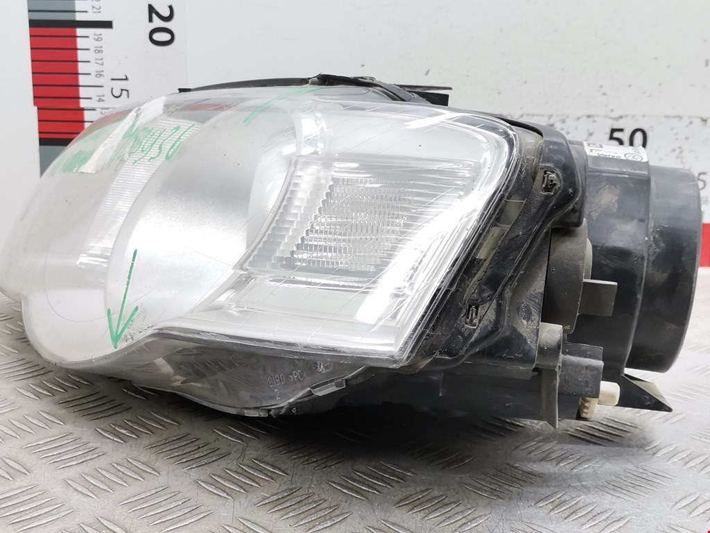 Фара левая VOLKSWAGEN Passat B6 2005-2011