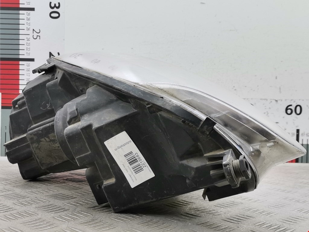 Фара левая VOLKSWAGEN Golf V 2003-2009