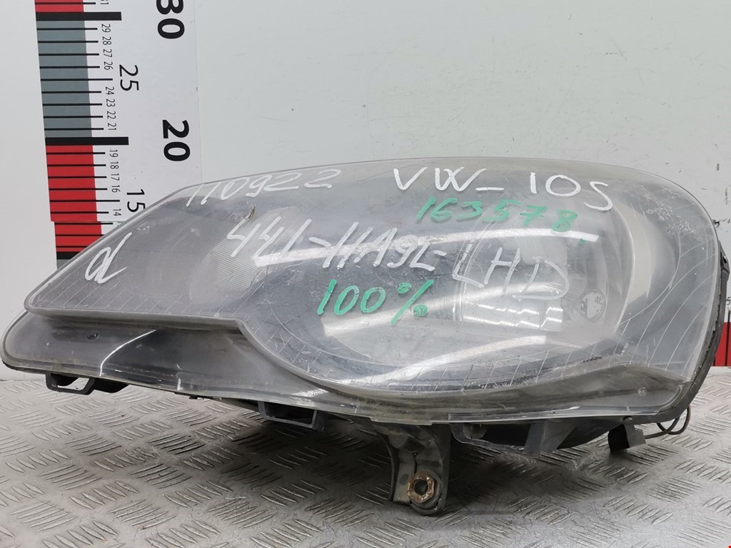 Фара левая VOLKSWAGEN Polo IV 2001-2009