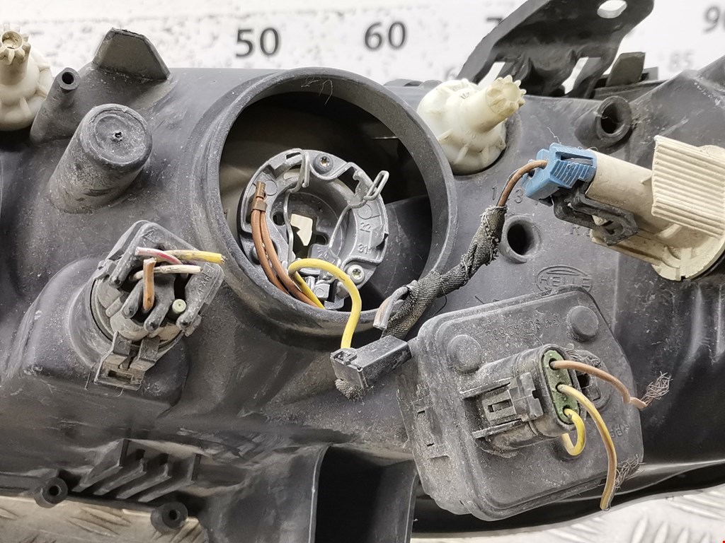 Фара правая OPEL Omega B 1994-2004