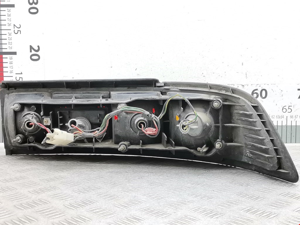 Фонарь задний левый MAZDA 323 BA 1994-1998