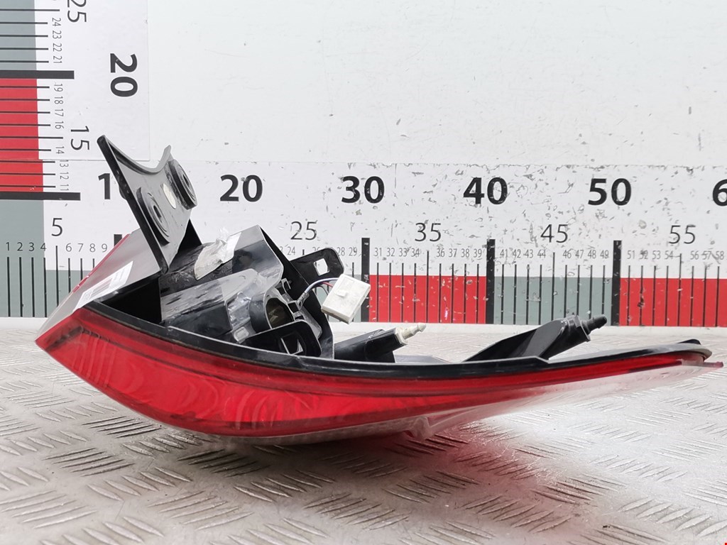 Фонарь задний правый NISSAN Qashqai J10 2006-2013