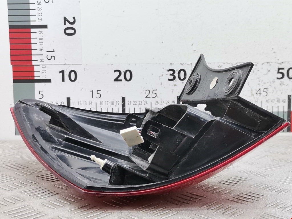 Фонарь задний правый NISSAN Qashqai J10 2006-2013