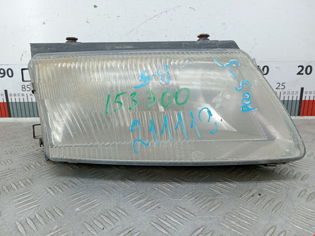 Фара правая VOLKSWAGEN Passat B5 1997-2005
