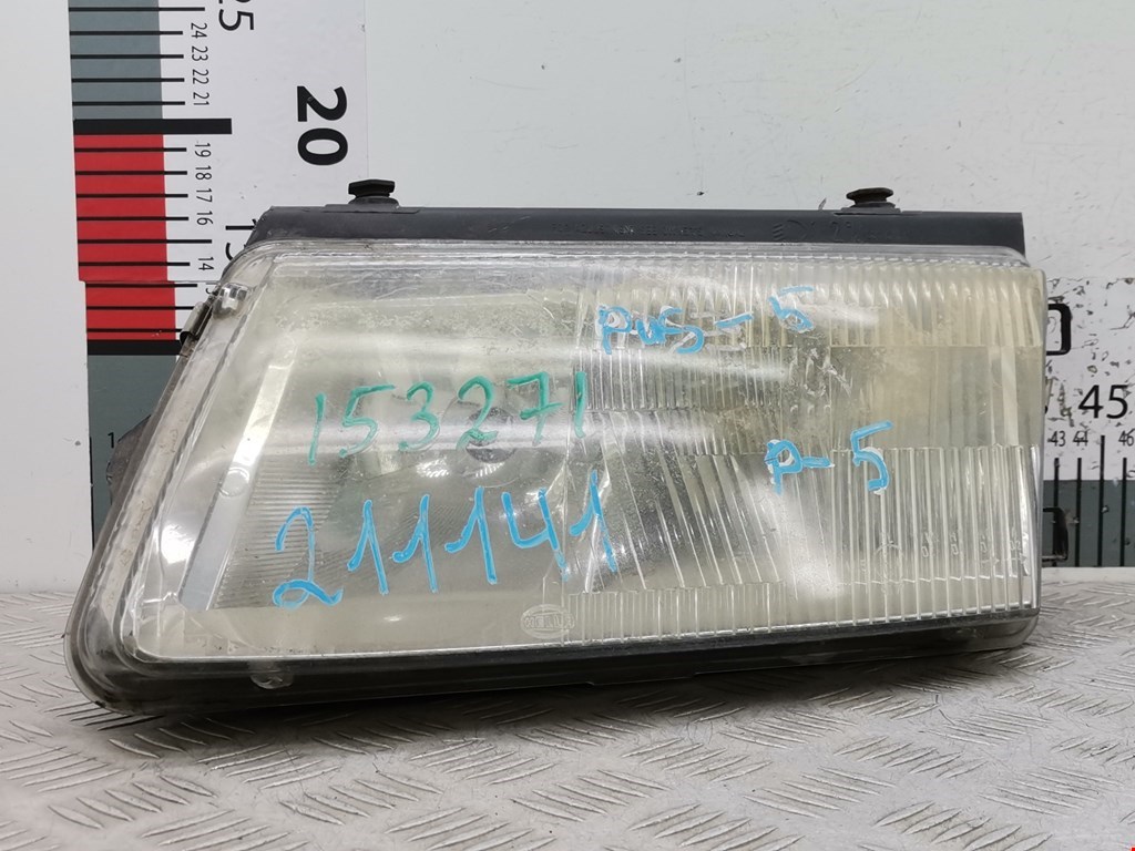 Фара левая VOLKSWAGEN Passat B5 1997-2005