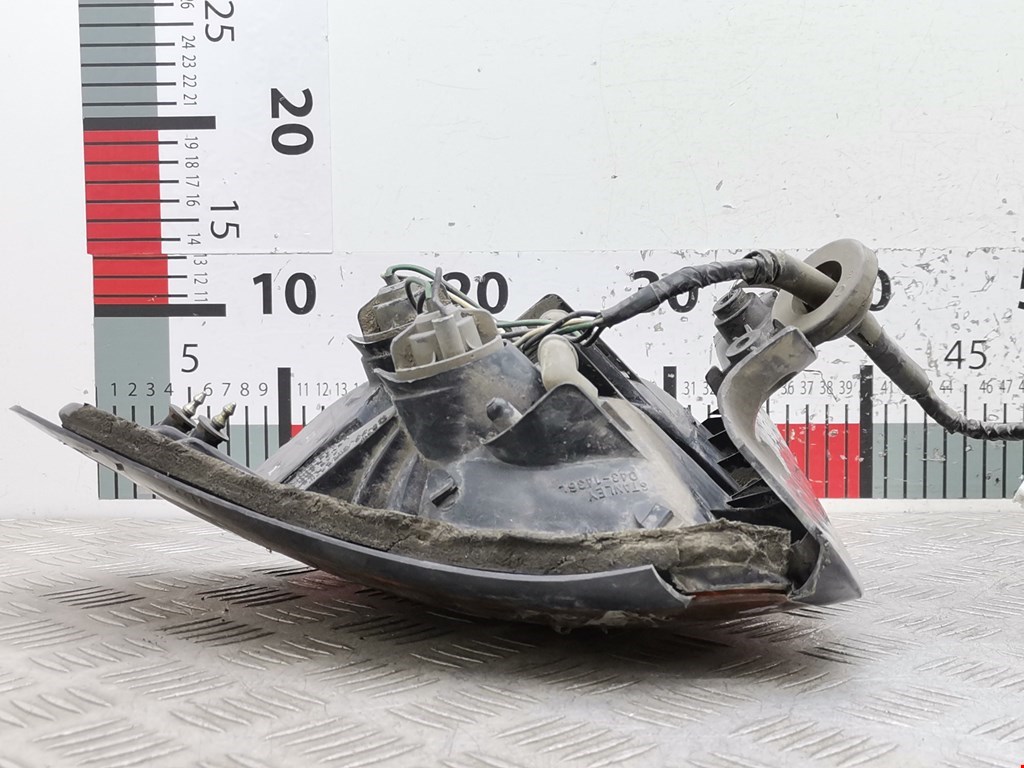 Фонарь задний левый MAZDA 323 BA 1994-1998