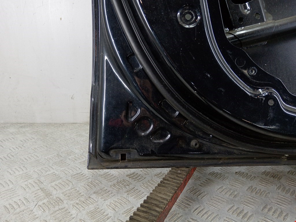 Дверь передняя левая KIA Venga 2010-2018