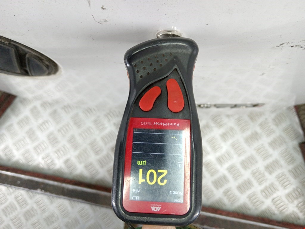 Бампер задний VOLKSWAGEN Caddy III 2004-2015