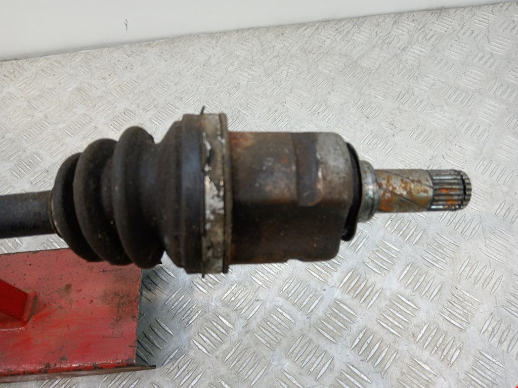 Полуось (привод, приводной вал) передняя правая OPEL Meriva A 2003-2010