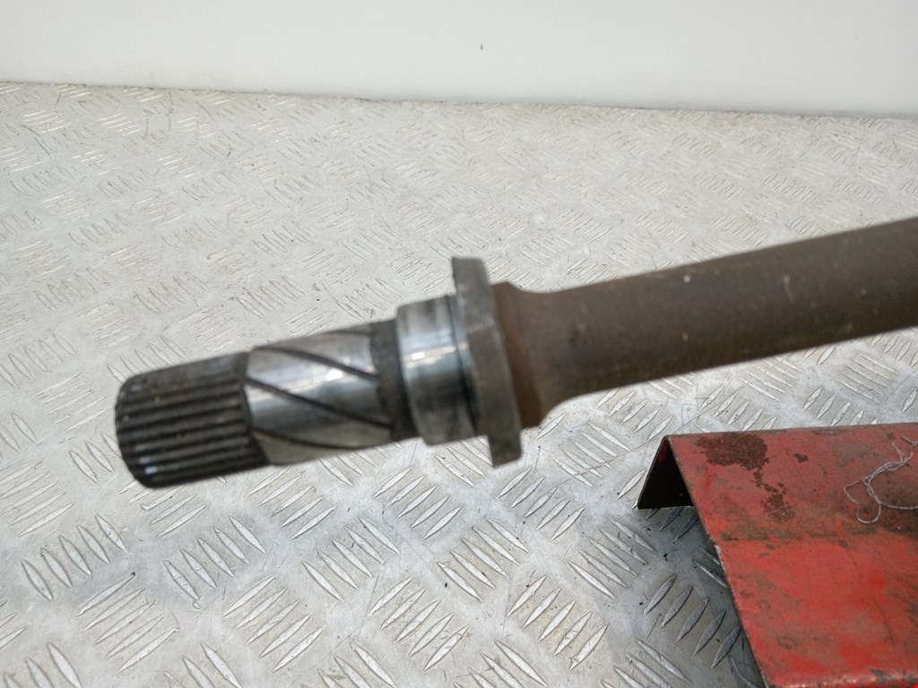 Полуось (привод, приводной вал) передняя правая MAZDA Mazda 6 GG 2000-2007