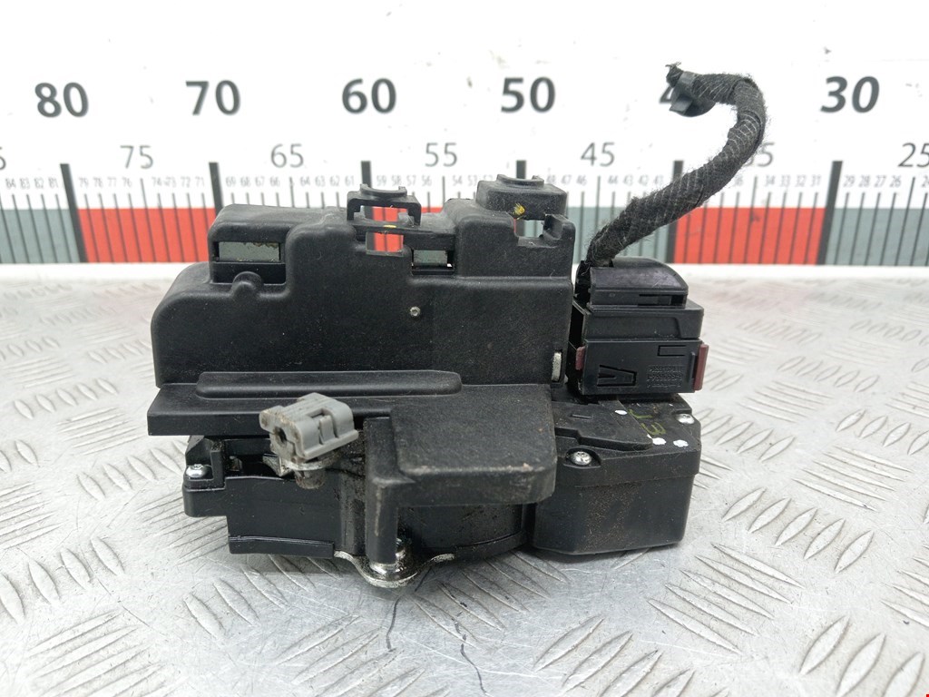 Замок двери передней левой CHEVROLET Captiva 2006-2010