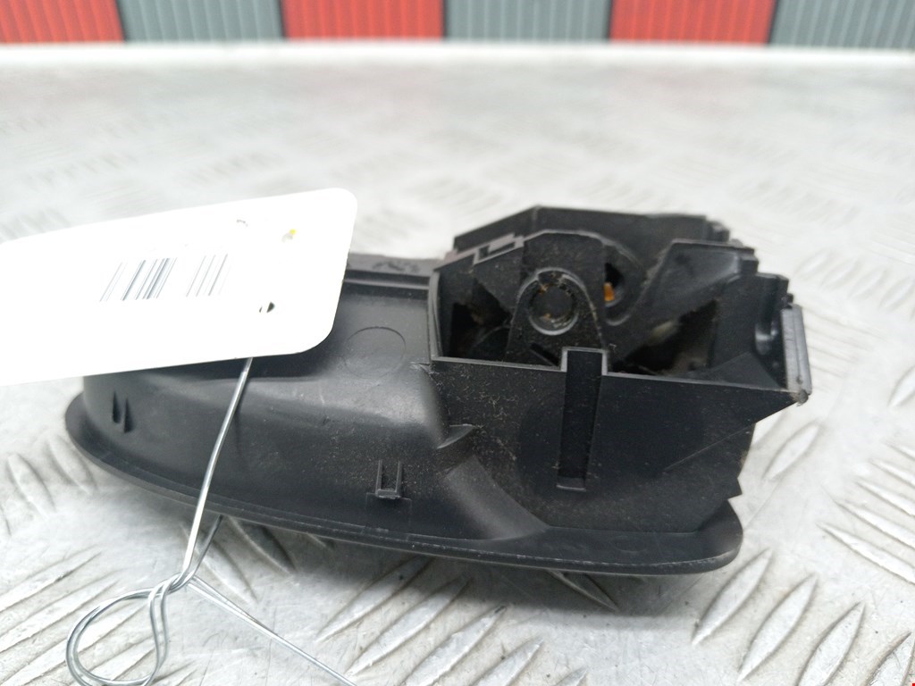 Ручка дверная передняя внутренняя правая TOYOTA Yaris II XP50 2005-2011
