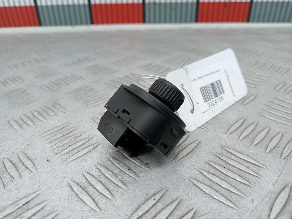 Блок управления зеркалами SKODA Fabia MK2 5J 2007-2014