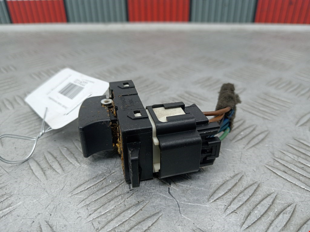 Кнопка стеклоподъемника CHEVROLET Captiva 2006-2010