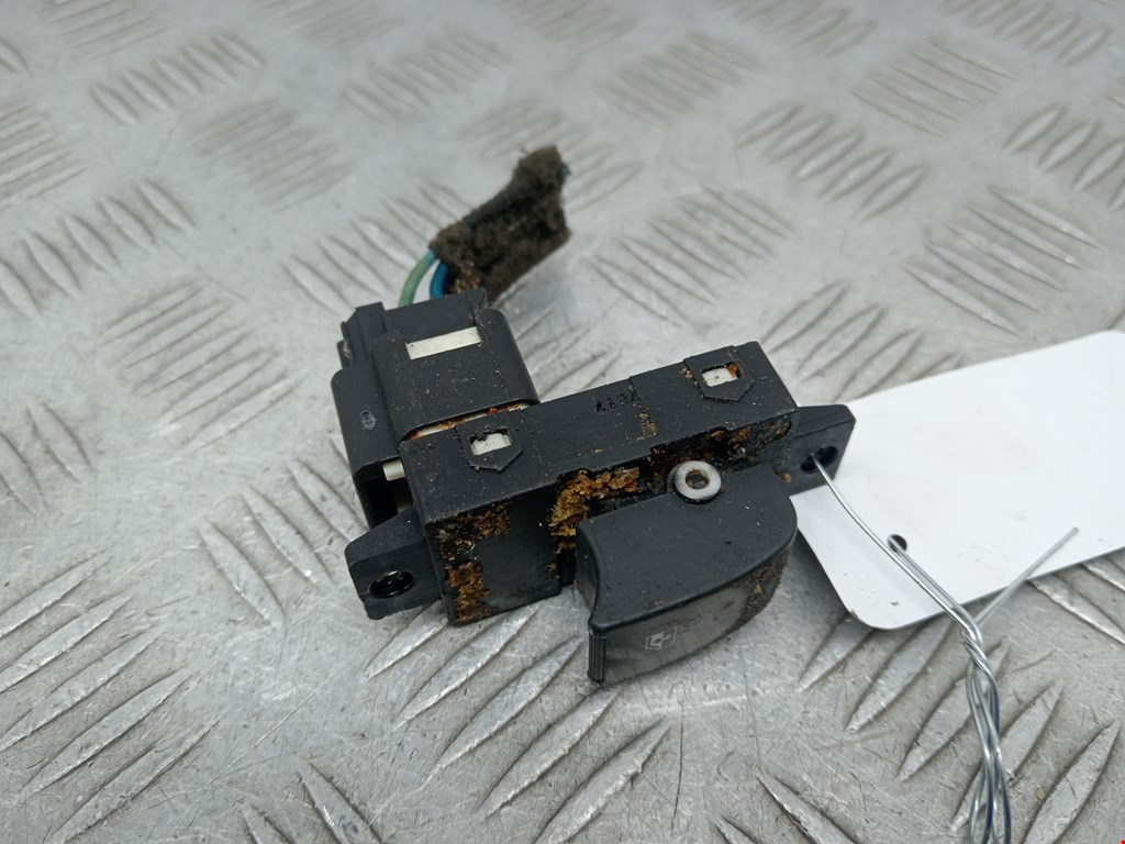 Кнопка стеклоподъемника CHEVROLET Captiva 2006-2010