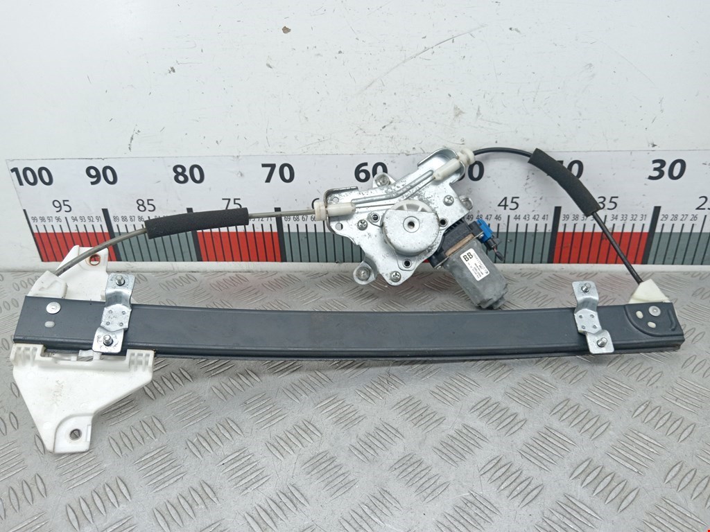 Стеклоподъемник передний правый CHEVROLET Captiva 2006-2010