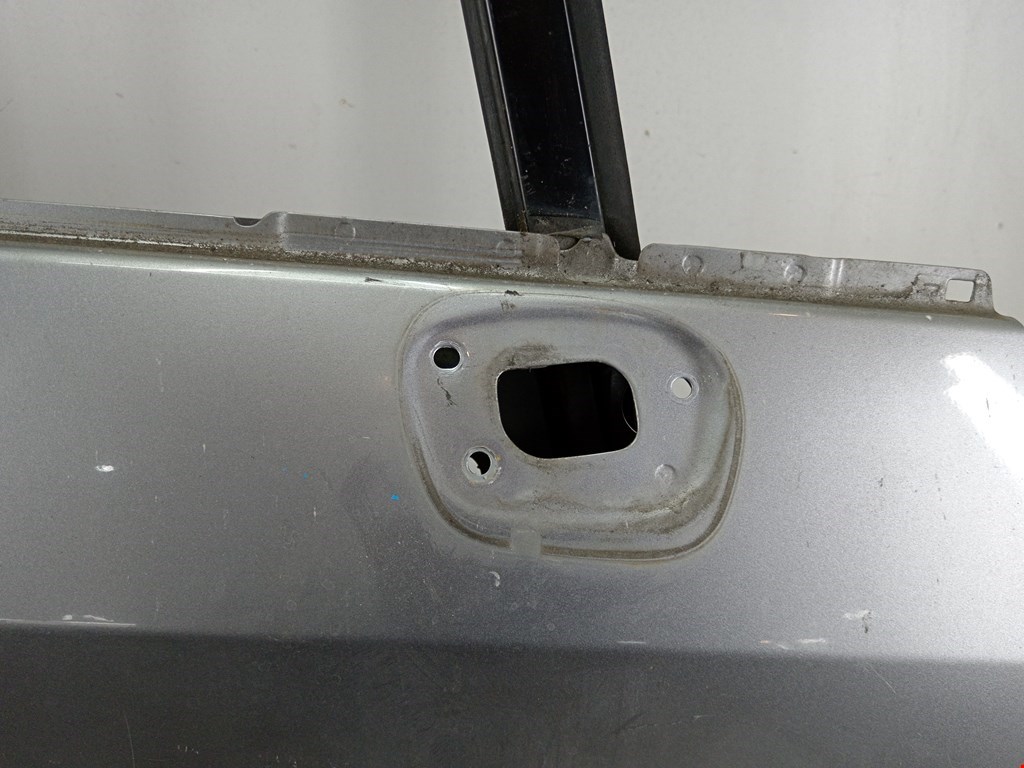 Дверь передняя правая HONDA Jazz 2001-2008