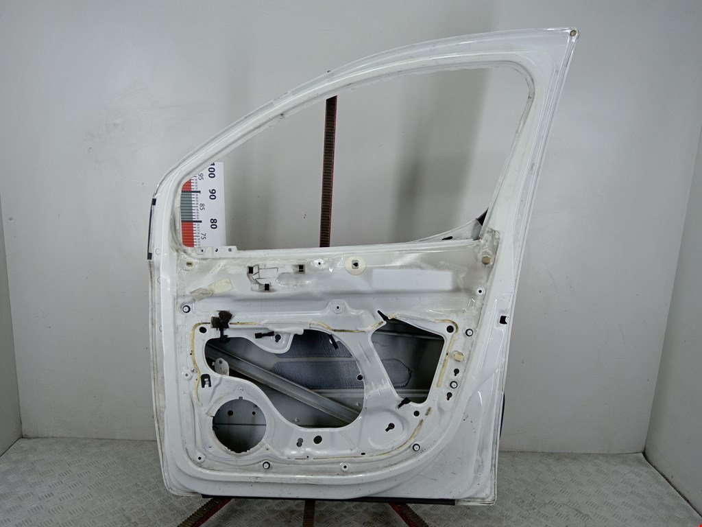 Дверь передняя правая CITROEN Berlingo 2008-н.в.