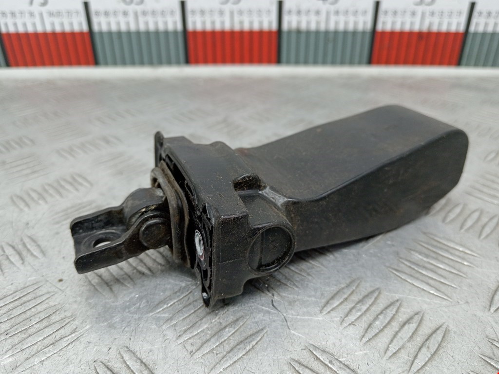 Ограничитель открывания двери SKODA Rapid 2012-2020