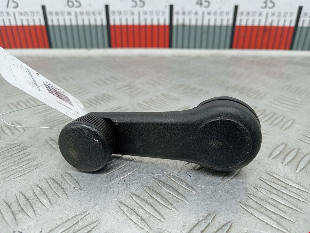 Ручка стеклоподъемника KIA Venga 2010-2018