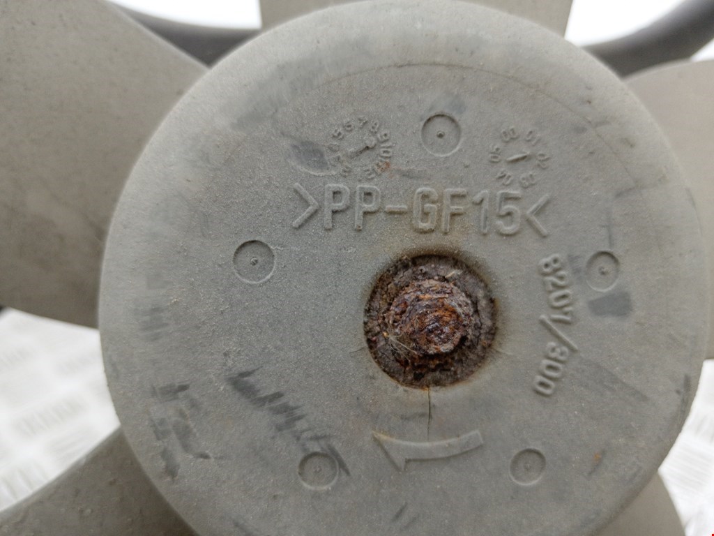 Вентилятор радиатора основного SUBARU Outback 1999-2003