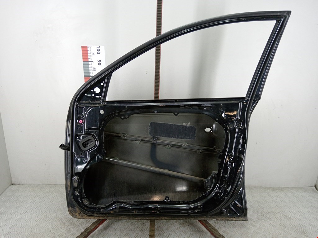 Дверь передняя правая KIA Cee'd I 2006-2012