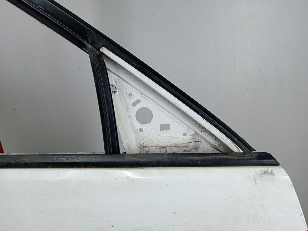 Дверь передняя правая HONDA Civic 2001-2005