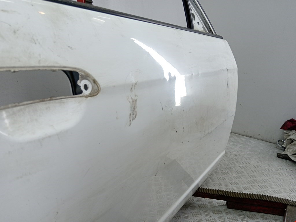 Дверь передняя правая HONDA Civic 2001-2005