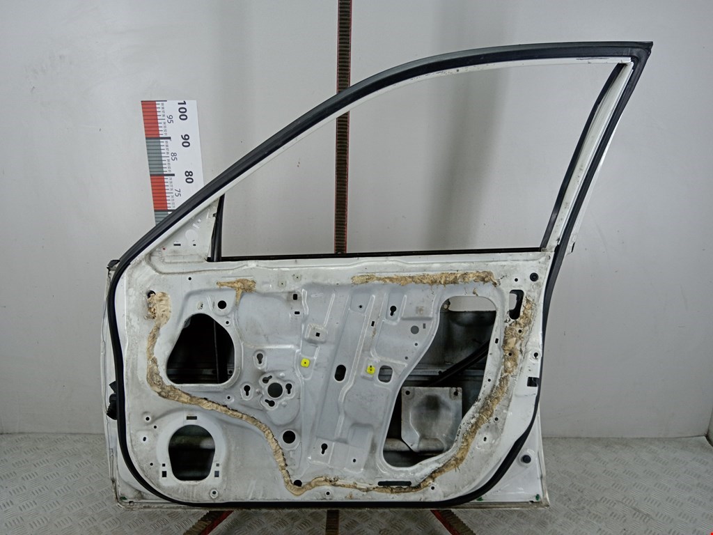 Дверь передняя правая HONDA Civic 2001-2005